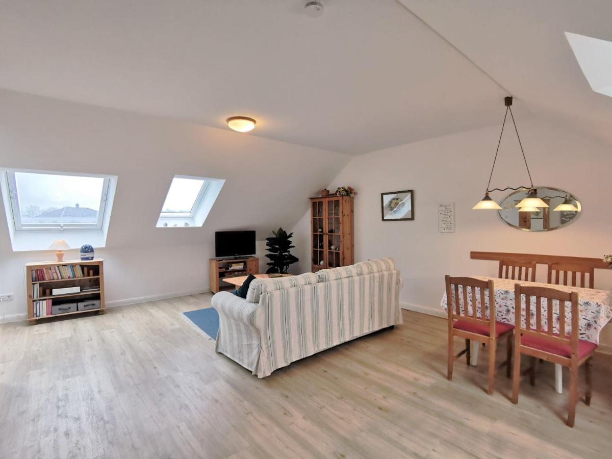 Scholz-Riewerts - Gemuetliches Apartment Mit Kueche Fuer 2 Personen Silberstedt Luaran gambar